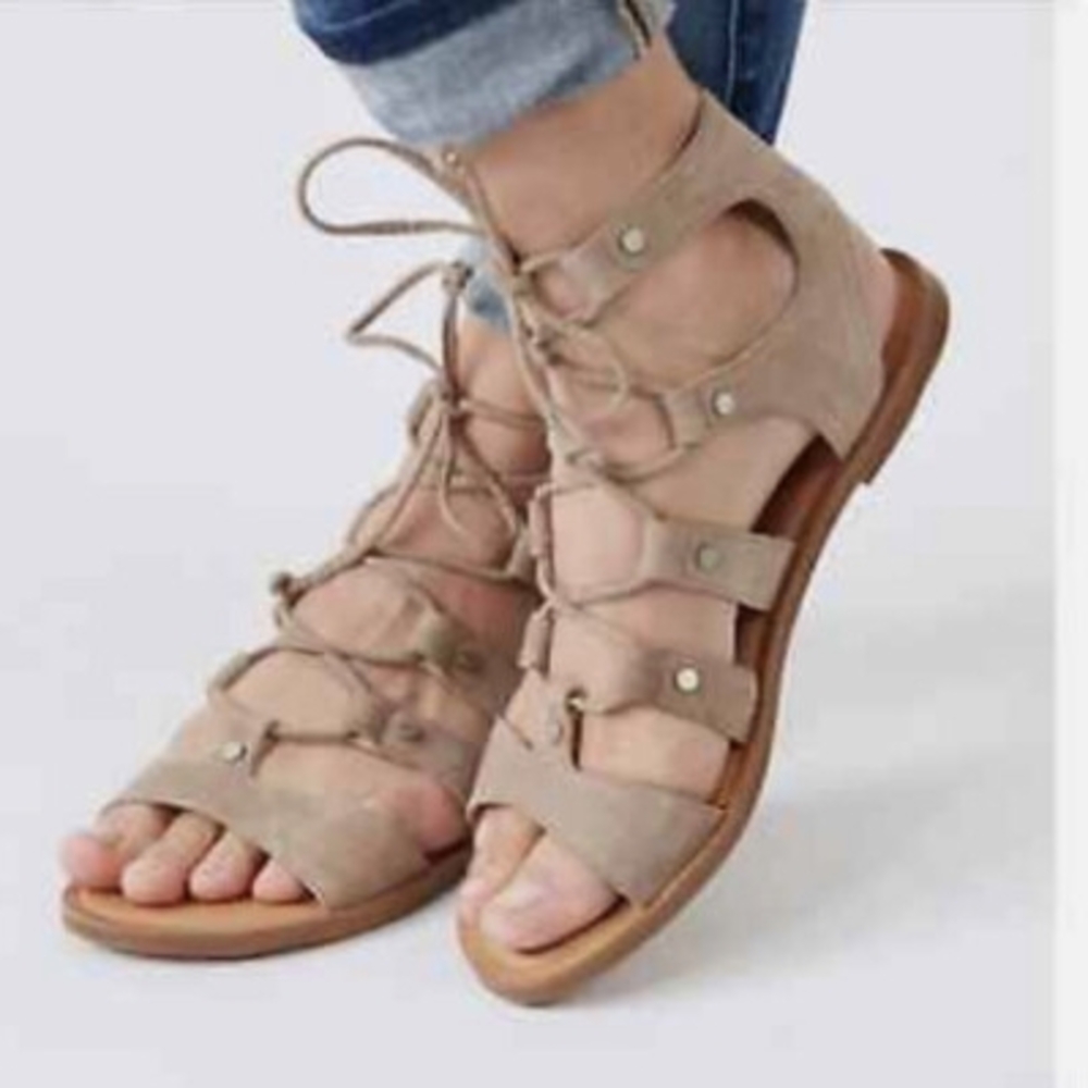 Dolce Vita Gladiator Strappy Leather Zip & Tie Sandal * Recently Reduced